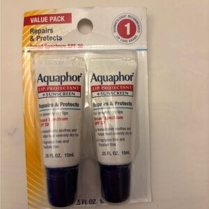 Aquaphor Lip Protectant with Sunscreen